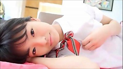 gorgeous chinese schoolgirl