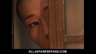 wondrous japanese cougar Nana Nanami soaps up her gorgeous bod