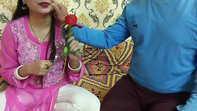 Indian stellar husband wife feast off the hook Valentine week happy Rose day muddy talk in hindi voice saara give footjob