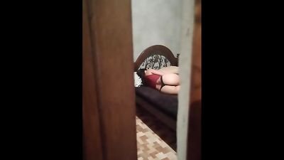 Spy on her latin sister and pulverizes her