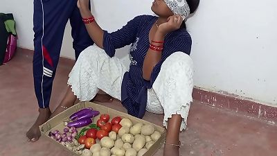 hardcore lady hump in clear Hindi voice by luring a young chick who came to sell vegetables