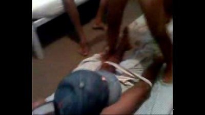 natalia dando pra tres